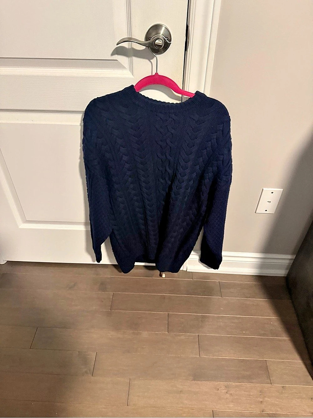 Aritzia Heritage Knit Merino Wool Crew Sweater Black Small